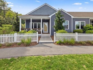 30 Symington Dr Unit 30, Plymouth, MA 02360