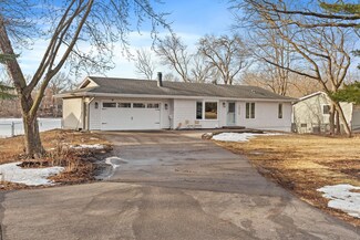 15725 Gleason Lake Dr, Plymouth, MN 55447