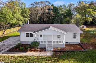 6 Meadowview Dr, Taylors, SC 29687
