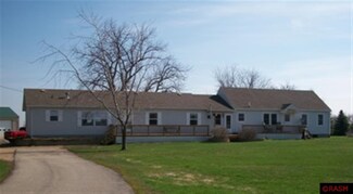 24093 600th Ave, Madison Lake, MN 56063