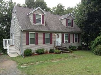 9 Norman Ave, Granby, MA 01033