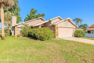 929 N Lakewood Terrace, Port Orange, FL 32127