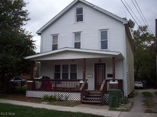 706 High St, Fairport Harbor, OH 44077