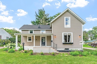 638 7th St W, Hastings, MN 55033