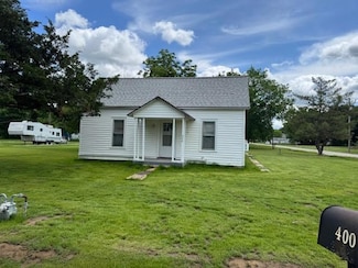 400 N Foreman St, Caney, KS 67333