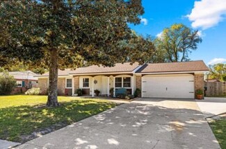 614 Spencer Dr, Fort Walton Beach, FL 32547