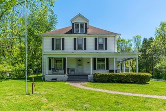 707 E Main St, Wilmore, KY 40390