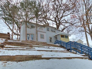 912 Kirkwood Ave, Des Moines, IA 50315