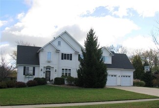 945 Chelsea Ct, Holland, MI 49423
