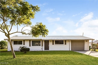 2621 10th St, Englewood, FL 34224