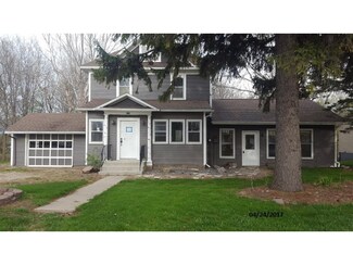 185 Johnson Ave NW, Cokato, MN 55321