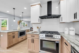169 Cannonball Dr, Tinton Falls, NJ 07753