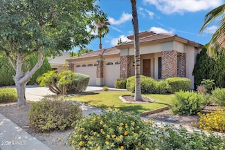 8820 W Glenn Dr, Glendale, AZ 85305