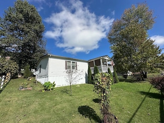 18273 Midland Trail, Ansted, WV 25812
