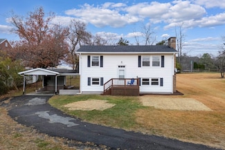 126 Welsh Park Place, Lexington, VA 24450
