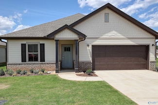 14440 Mountain Stream Dr, Athens, AL 35613