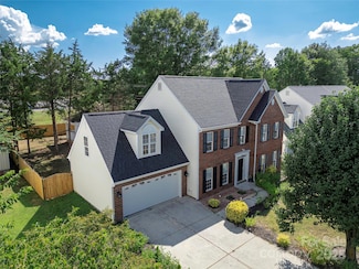 4533 Cades Cove Dr, Charlotte, NC 28273