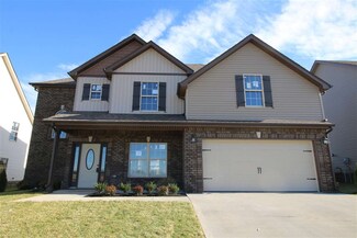 102 Summer St, Clarksville, TN 37040