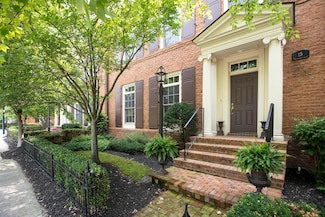 15 Keswick Commons Unit 15, New Albany, OH 43054