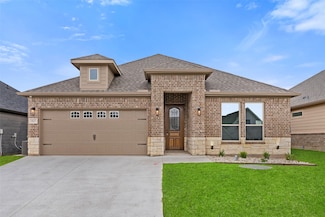 5627 Barkridge Dr, Granbury, TX 76048