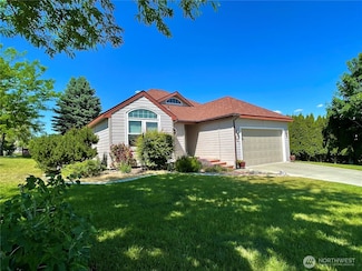 601 Pinyon Place, Omak, WA 98841