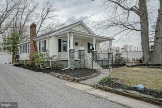 519 Irish Hill Rd, Runnemede, NJ 08078