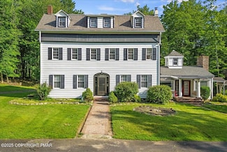 144 Frutchey Dr, East Stroudsburg, PA 18302