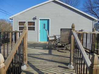 201 W North St, Albany, IN 47320