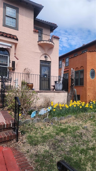 41 E Penn St, Long Beach, NY 11561