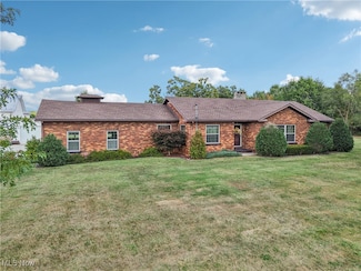 14236 W Akron-Canfield Rd, Berlin Center, OH 44401