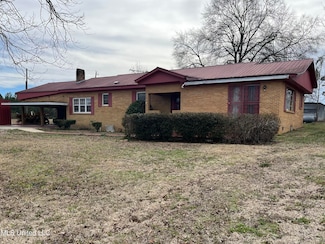 31 Webster Ave, Carson, MS 39427