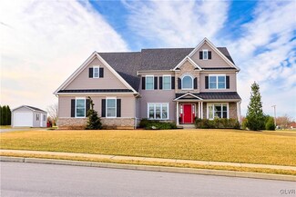 4331 Saratoga Dr, Bethlehem, PA 18020