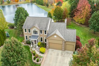 12225 Waterside Ct, Fort Wayne, IN 46814