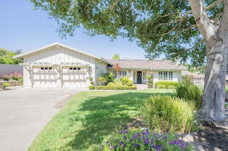 25552 Meadowview Cir, Salinas, CA 93908