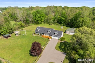 1003 10 Mile Rd NW, Sparta, MI 49345