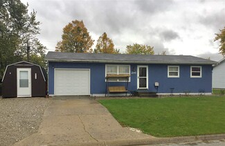 216 Park Ln, Butler, IN 46721