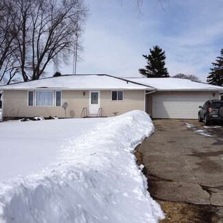 8526 Lettow Rd, Kingston, IL 60145