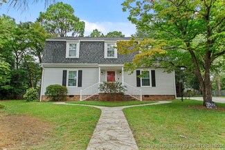 2526 Dartmouth Dr, Fayetteville, NC 28304