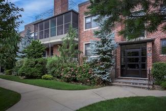 234 Cedarhurst Ave Unit 16A, Cedarhurst, NY 11516