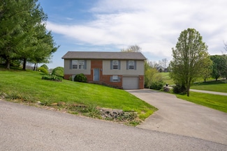 141 Westwood Dr, Berea, KY 40403