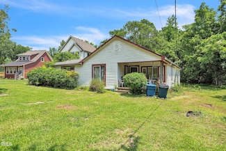 1446 Maplewood Dr, Durham, NC 27704