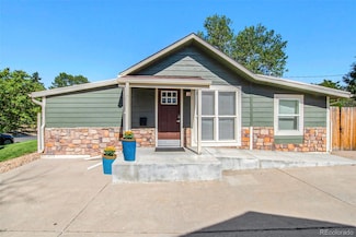 624 Stuart St, Denver, CO 80204