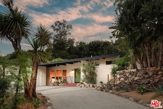 3923 Stone Canyon Ave, Sherman Oaks, CA 91403