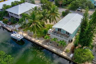 29153 Cedar Dr, Big Pine Key, FL 33043
