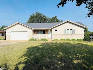 703 S Adams Ct, Mount Pleasant, IA 52641