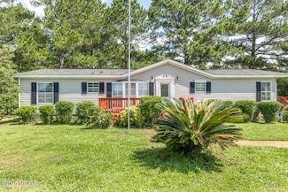 100 Coventry Manor Ct, Byron, GA 31008