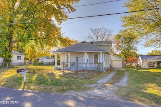 414 S Mckinley Ave, Joplin, MO 64801