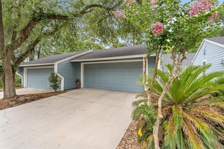 5328 NW 9th Ln, Gainesville, FL 32605