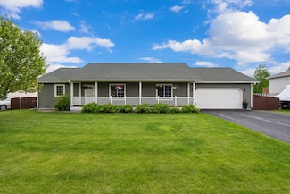 28 Bethany St, Columbia Falls, MT 59912