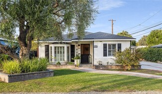 4701 E Warwood Rd, Long Beach, CA 90808